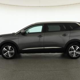Foto inzerátu Peugeot 5008 PureTech 130