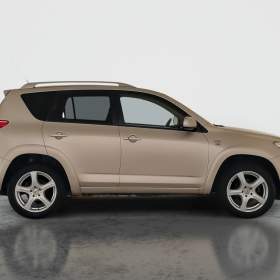 Foto inzerátu Toyota RAV 4 2.2 D-CAT