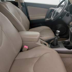 Foto inzerátu Toyota RAV 4 2.2 D-CAT