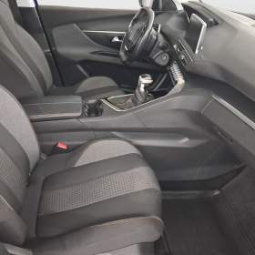 Foto inzerátu Peugeot 3008 1.5 BlueHDi