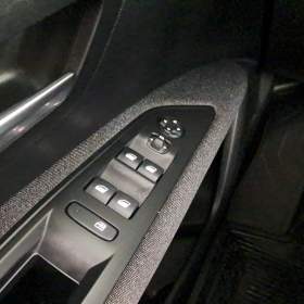 Foto inzerátu Peugeot 3008 1.5 BlueHDi