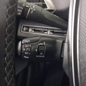 Foto inzerátu Peugeot 3008 1.5 BlueHDi