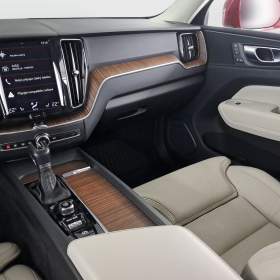 Foto inzerátu Volvo XC60 D4 AWD