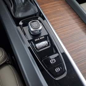 Foto inzerátu Volvo XC60 D4 AWD