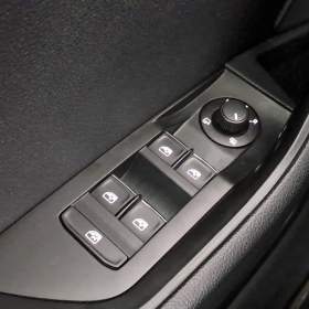 Foto inzerátu Skoda Superb 2.0 TDI 4x4