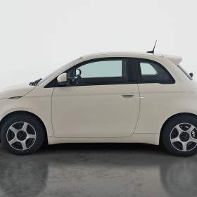 Foto inzerátu Fiat 500e 42 kWh