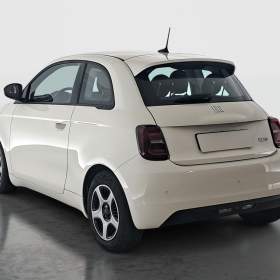 Foto inzerátu Fiat 500e 42 kWh