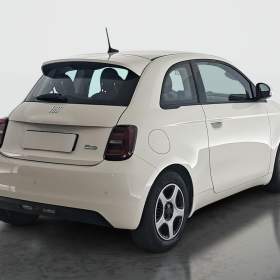 Foto inzerátu Fiat 500e 42 kWh