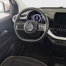 Foto inzerátu Fiat 500e 42 kWh