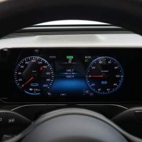 Foto inzerátu Mercedes EQC EQC 400 4MATIC