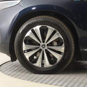 Foto inzerátu Mercedes EQC EQC 400 4MATIC