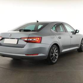 Foto inzerátu Skoda Superb 2.0 TDI
