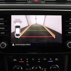 Foto inzerátu Skoda Superb 2.0 TDI