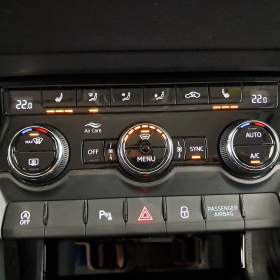 Foto inzerátu Skoda Karoq 2.0 TDI