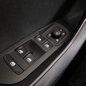 Foto inzerátu Skoda Karoq 2.0 TDI