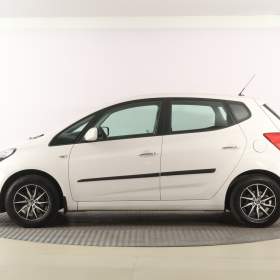 Foto inzerátu Hyundai ix20 1.6 CVVT