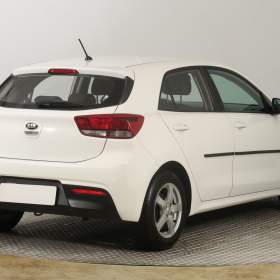 Foto inzerátu Kia Rio 1.25 CVVT