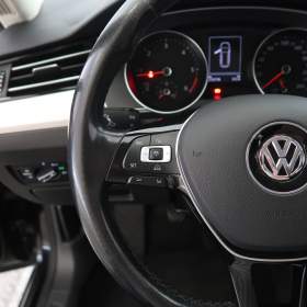 Foto inzerátu VW Passat 2.0 TDI