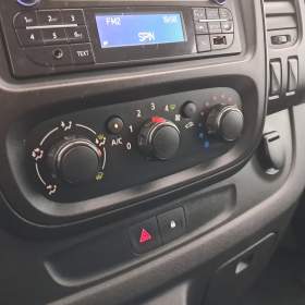 Foto inzerátu Opel Vivaro 1.6 BiCDTI