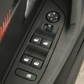 Foto inzerátu Peugeot 2008 1.2 PureTech
