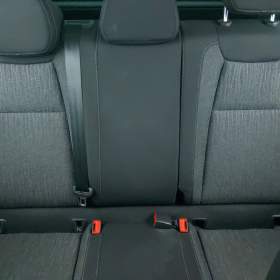Foto inzerátu Skoda Karoq 1.6 TDI