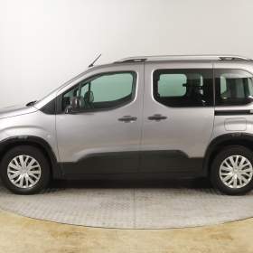 Foto inzerátu Peugeot Rifter 1.2 PureTech