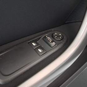 Foto inzerátu Peugeot 308 1.6 HDi