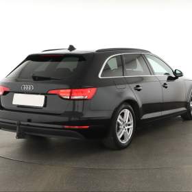 Foto inzerátu Audi A4 35 TDI