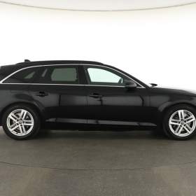 Foto inzerátu Audi A4 35 TDI