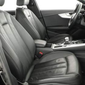 Foto inzerátu Audi A4 35 TDI