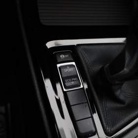 Foto inzerátu BMW X1 sDrive18i