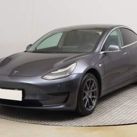 Foto inzerátu Tesla Model 3 Std Range Plus 52kWh