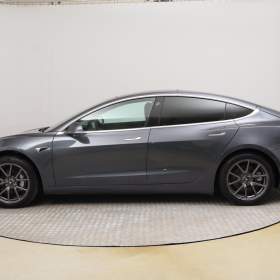 Foto inzerátu Tesla Model 3 Std Range Plus 52kWh