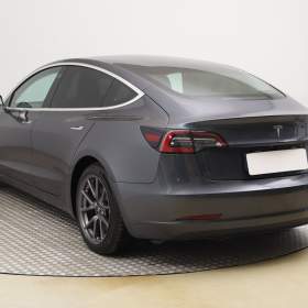 Foto inzerátu Tesla Model 3 Std Range Plus 52kWh