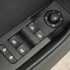 Foto inzerátu Skoda Superb 2.0 TDI