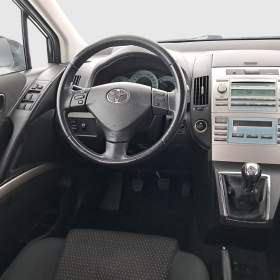 Foto inzerátu Toyota Corolla Verso 1.8
