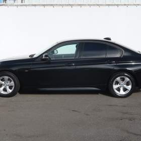 Foto inzerátu BMW 3 320 i