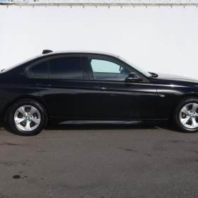 Foto inzerátu BMW 3 320 i