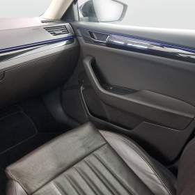 Foto inzerátu Skoda Superb 2.0 TDI 4x4