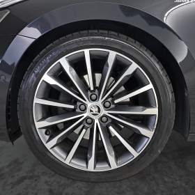 Foto inzerátu Skoda Superb 2.0 TDI 4x4