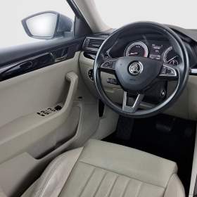 Foto inzerátu Skoda Superb 2.0 TSI
