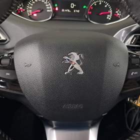 Foto inzerátu Peugeot 308 1.6 BlueHDi