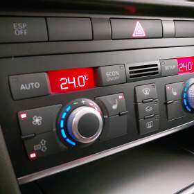 Foto inzerátu Audi A6 2.7 TDI