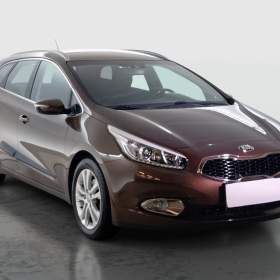 Fotka k inzerátu Kia Ceed 1.6 GDI / 19898024