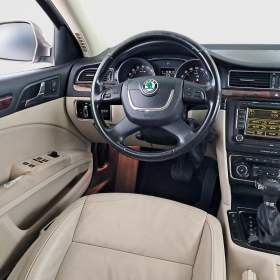 Foto inzerátu Skoda Superb 2.0 TDI