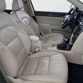 Foto inzerátu Skoda Superb 2.0 TDI