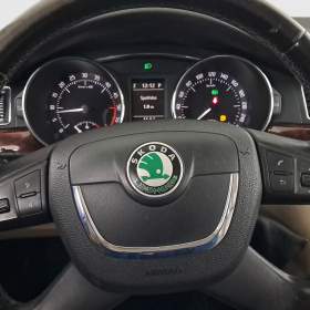 Foto inzerátu Skoda Superb 2.0 TDI
