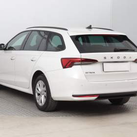 Foto inzerátu Skoda Octavia 1.5 TSI