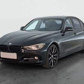 Foto inzerátu BMW 3 328 i