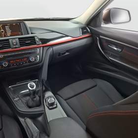Foto inzerátu BMW 3 328 i